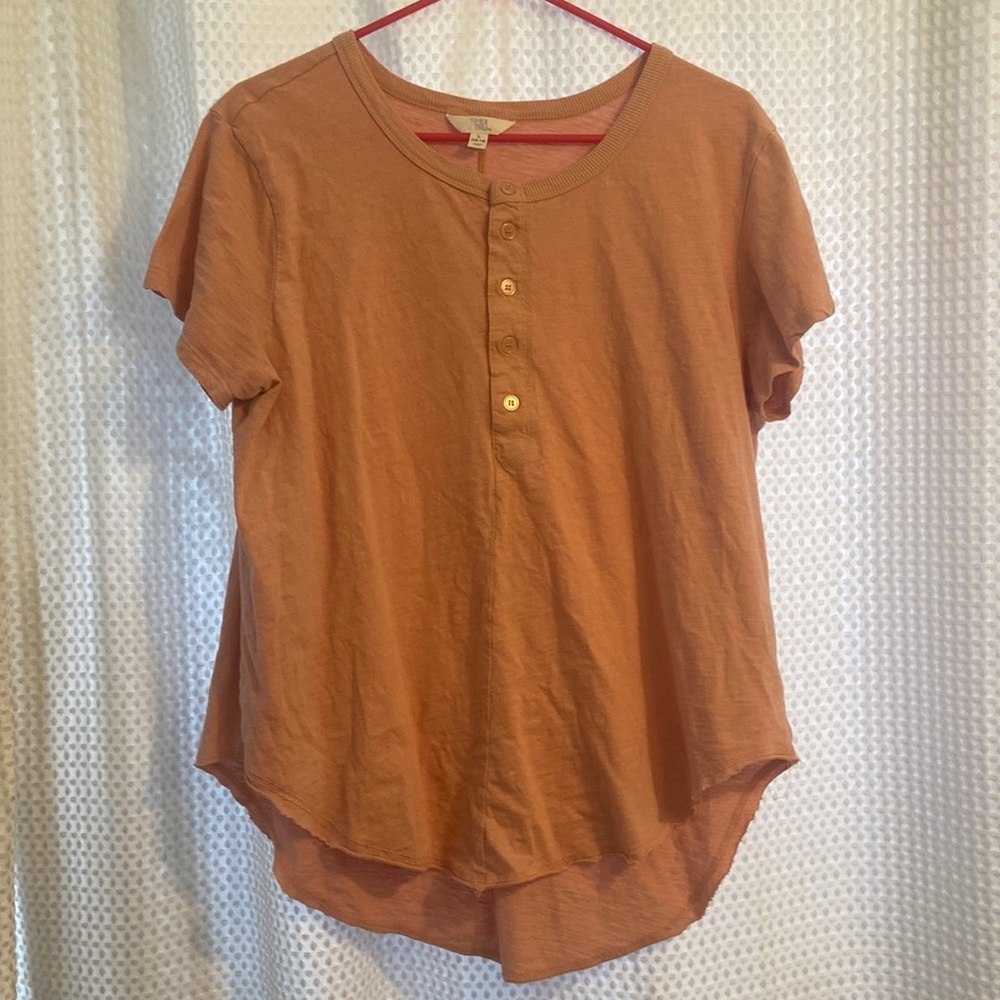 Women’s t-shirt